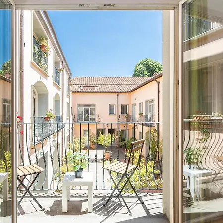 Apartment Palazzo Ghibellina 2 By In *