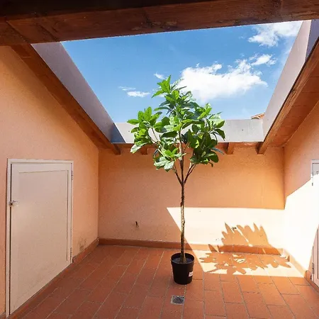 Apartment Palazzo Ghibellina 2 By In