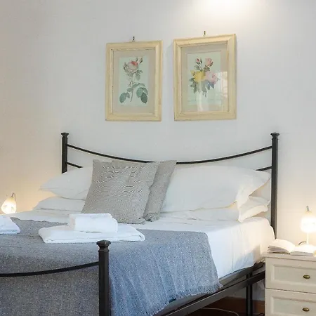 Palazzo Ghibellina 2 By In Apartment Florence